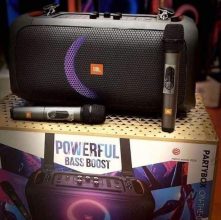 Caixa de Som Bluetooth JBL PartyBox On-the-Go Essential