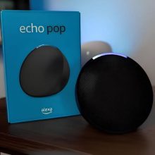 Echo Pop | Smart speaker compacto com som envolvente e Alexa | Cor Preta