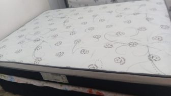 Colchão Queen Plumatex de Molas Ensacadas – 22x158x198cm Alfa